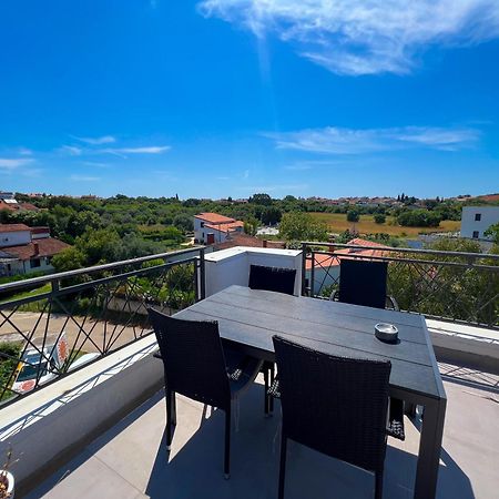 Apartments Korana Пула Екстер'єр фото