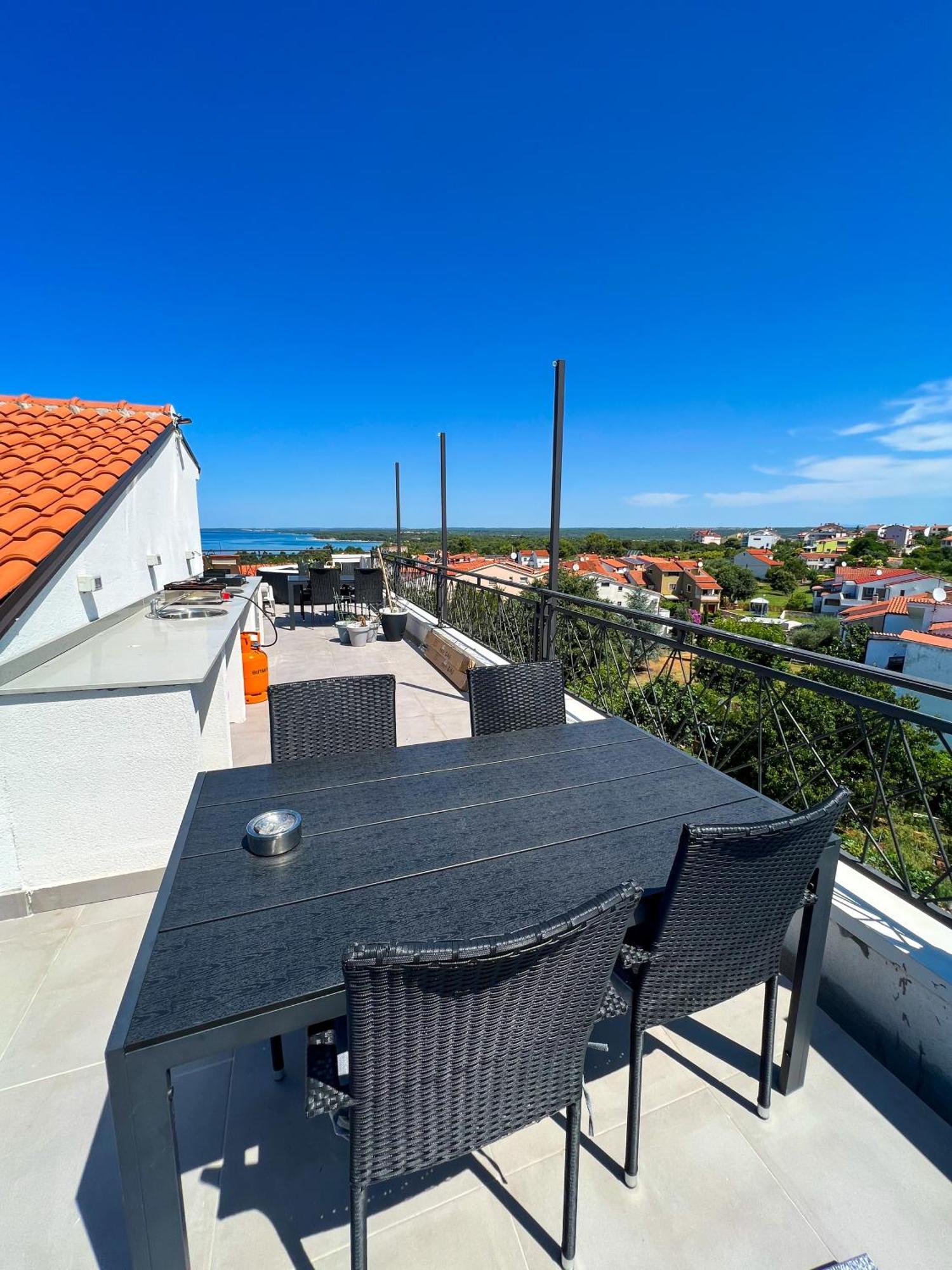 Apartments Korana Пула Екстер'єр фото